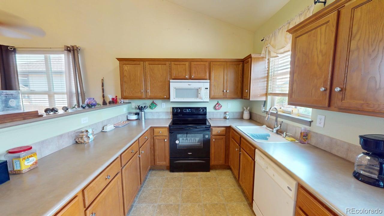 MLS Image #5 for 2292  asoka street,strasburg, Colorado