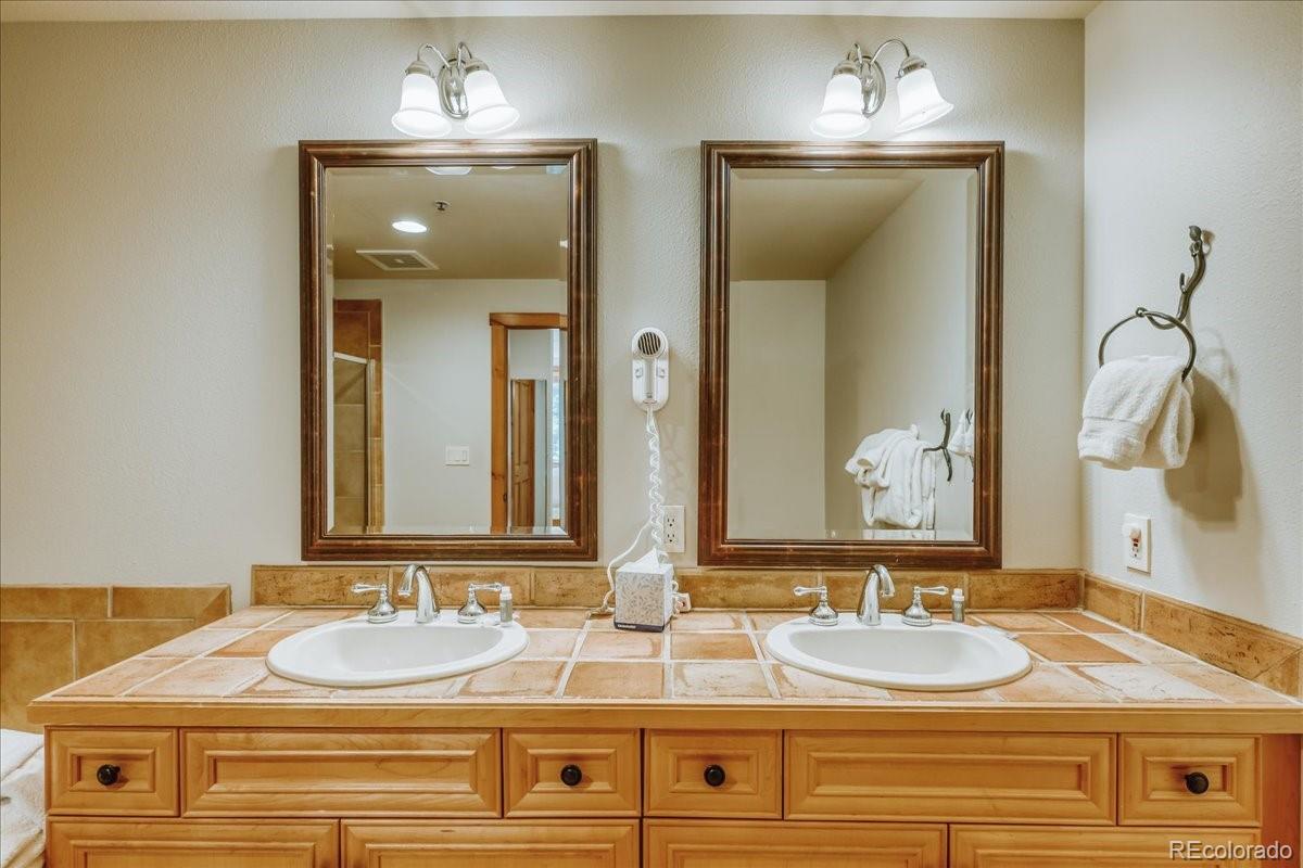 MLS Image #13 for 224  trailhead drive,dillon, Colorado