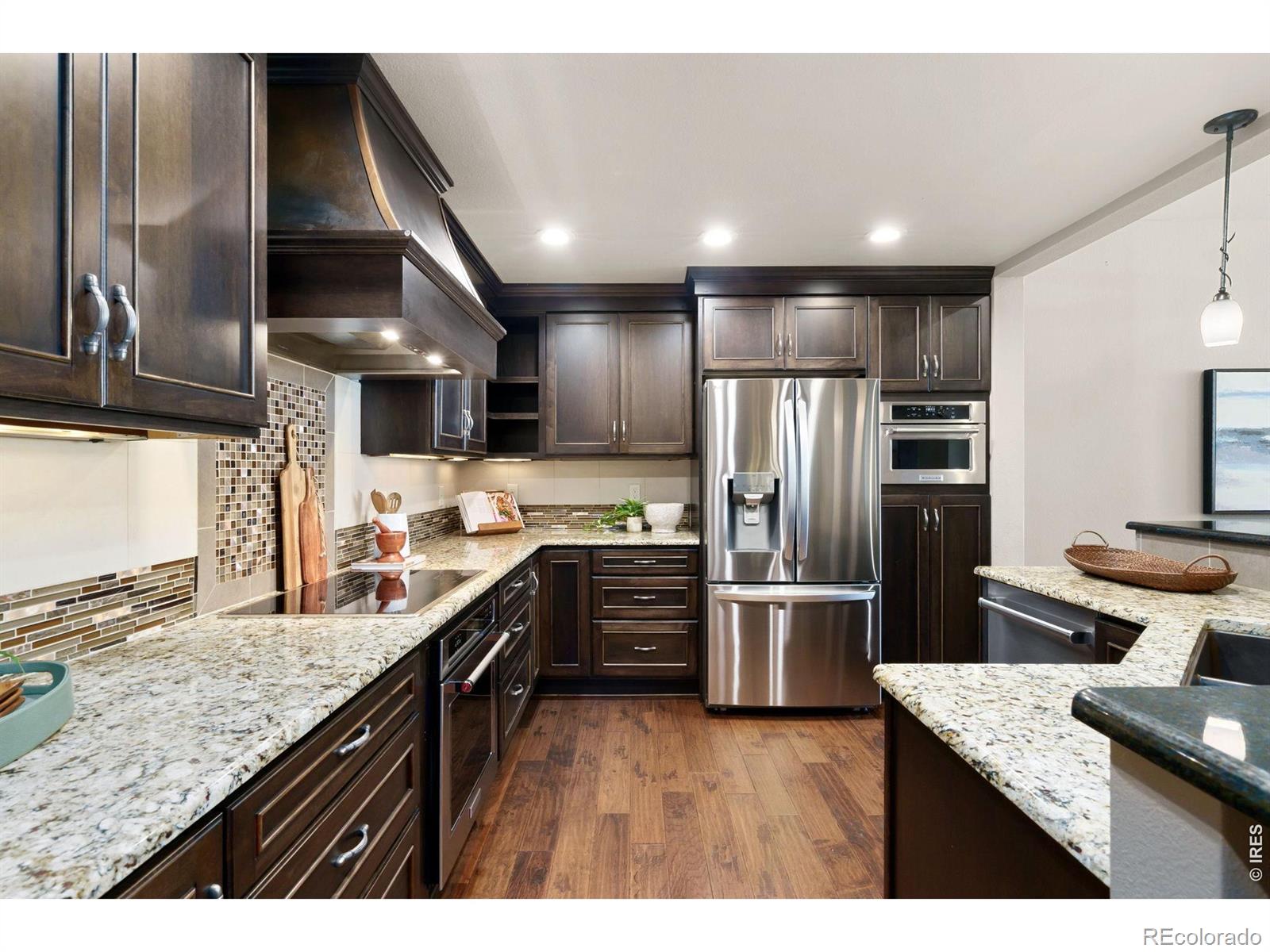 MLS Image #11 for 2521  lake drive,loveland, Colorado