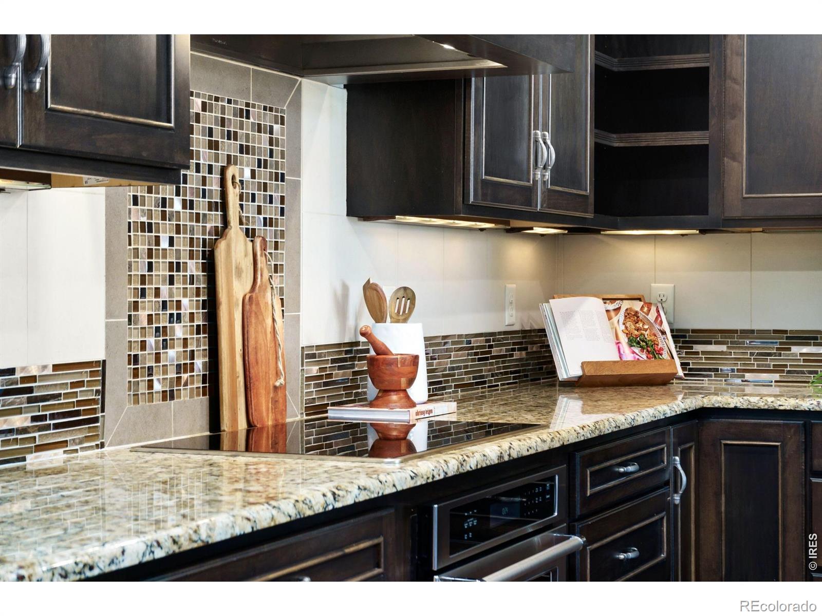 MLS Image #8 for 2521  lake drive,loveland, Colorado