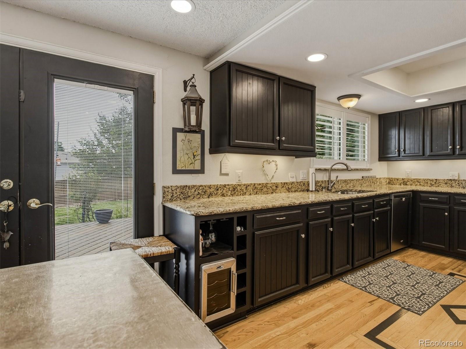 MLS Image #9 for 8471 s willow creek street,littleton, Colorado