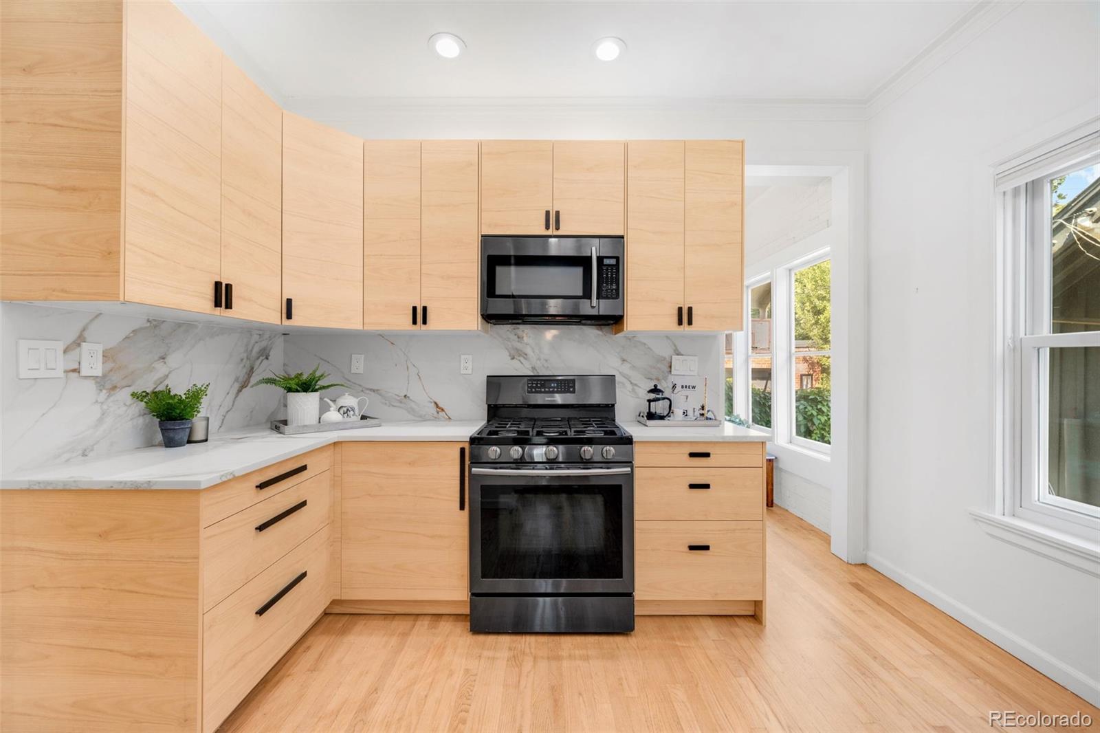 MLS Image #10 for 2269  albion street,denver, Colorado