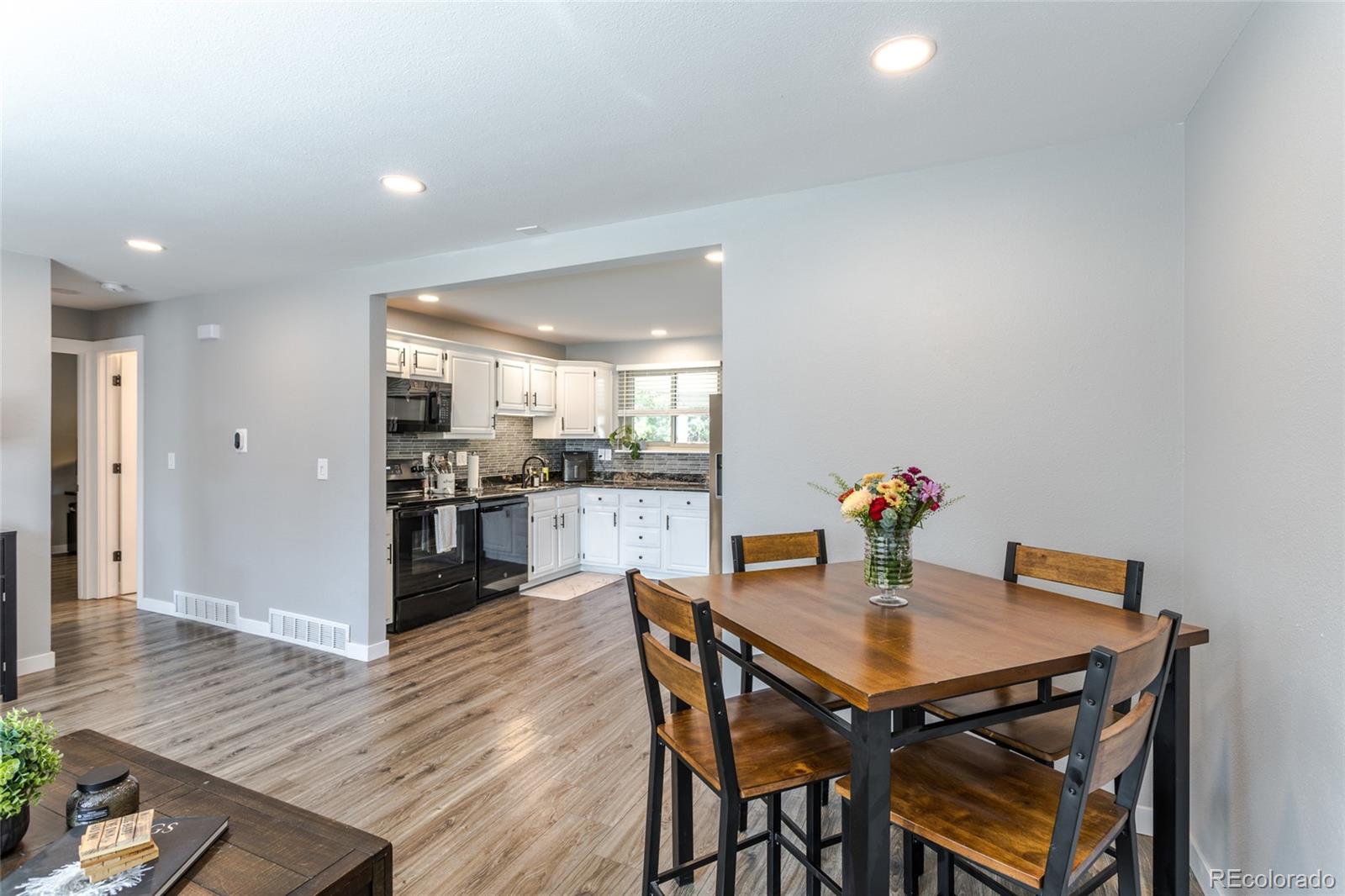 MLS Image #6 for 7135  welch court,arvada, Colorado
