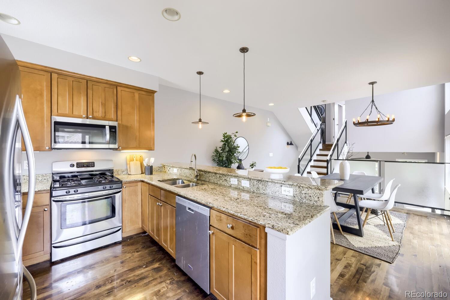MLS Image #11 for 359 e bayaud avenue,denver, Colorado