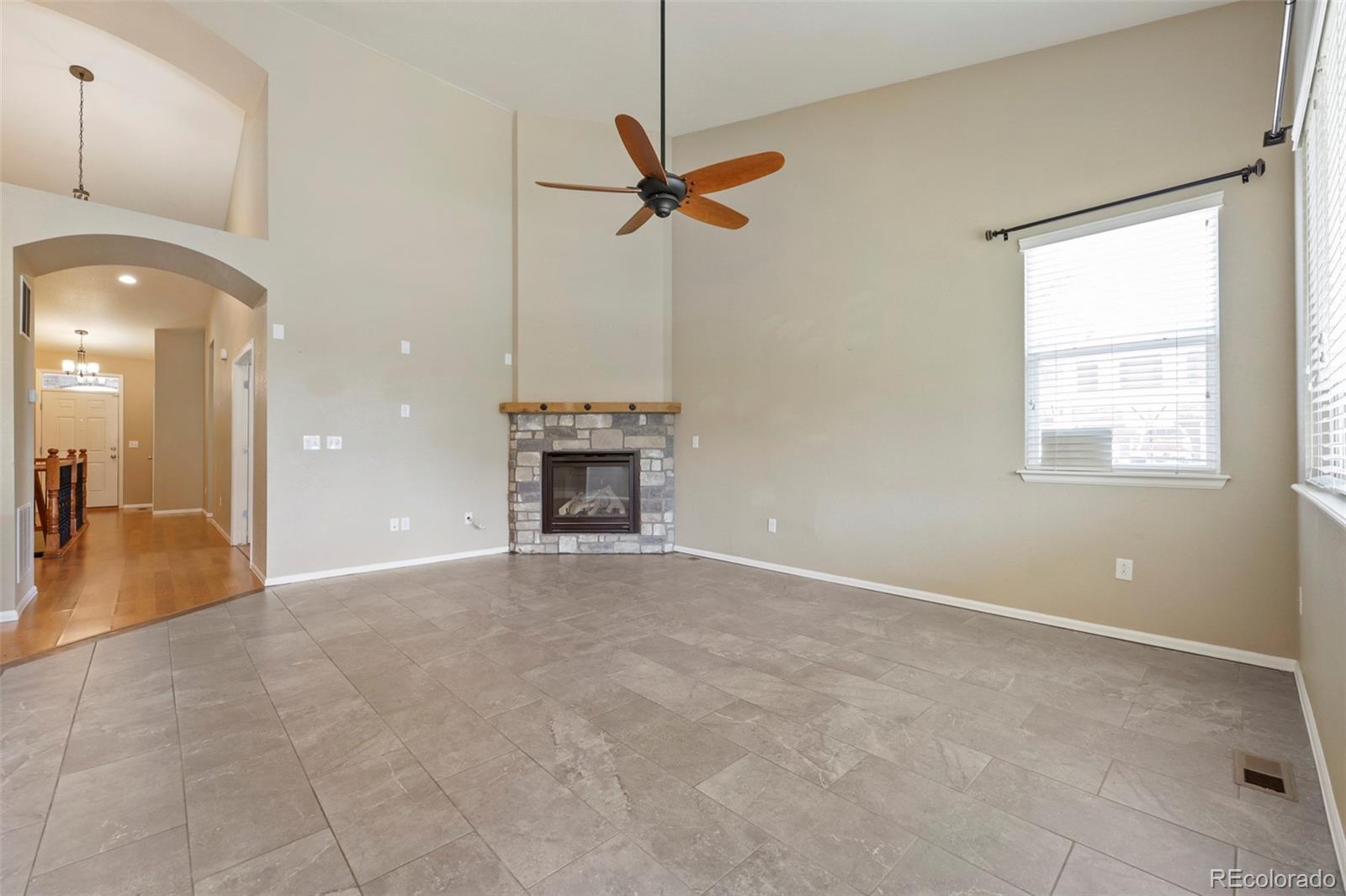 MLS Image #7 for 10298  nucla street,commerce city, Colorado