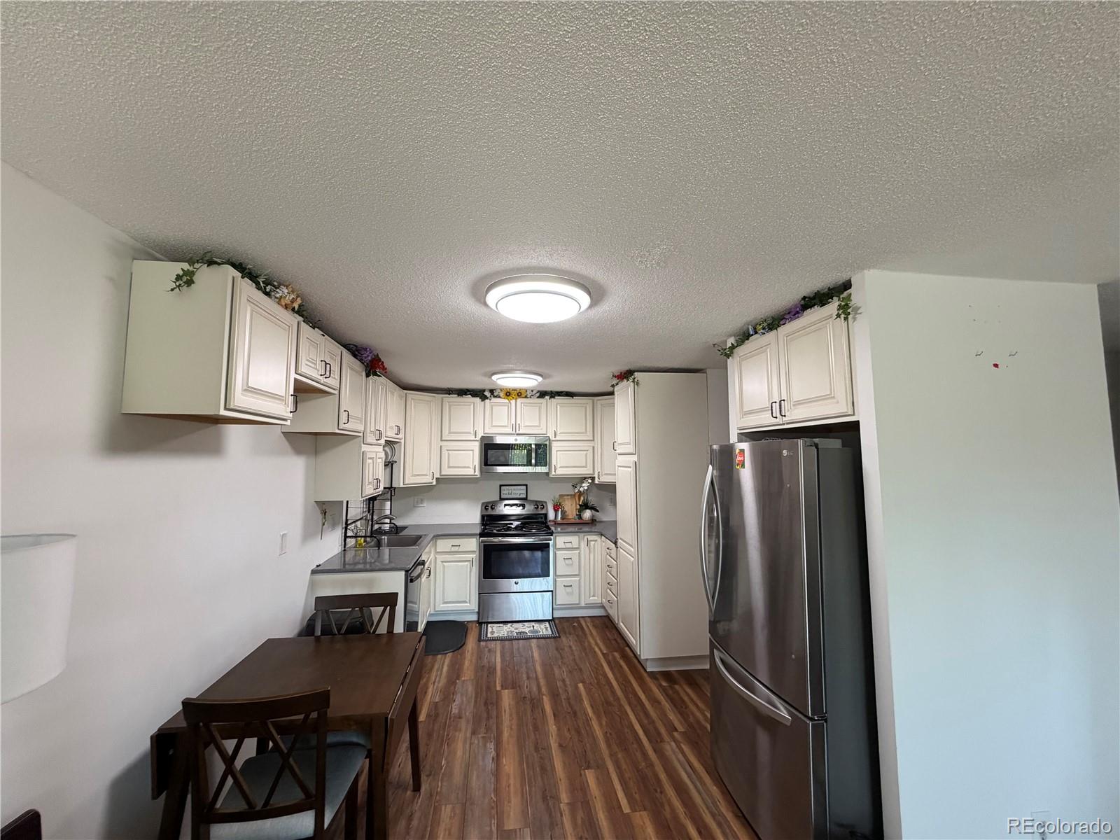 MLS Image #2 for 7020 e girard avenue 405,denver, Colorado