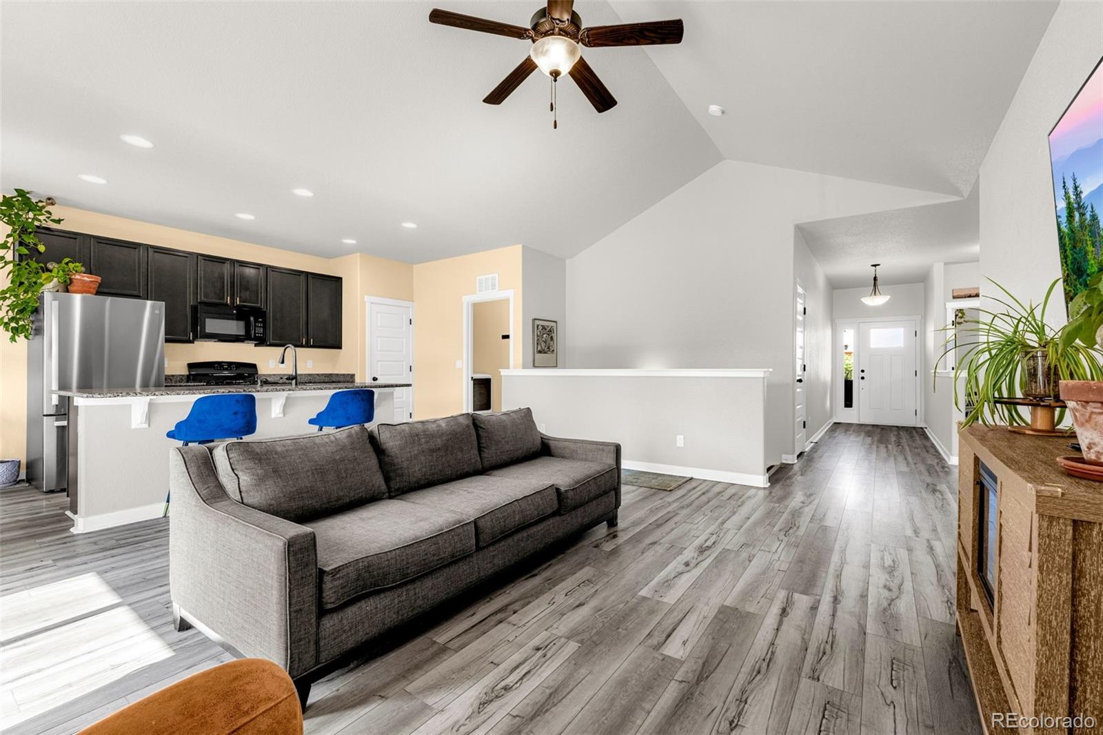 MLS Image #7 for 6898  tullamore drive,colorado springs, Colorado
