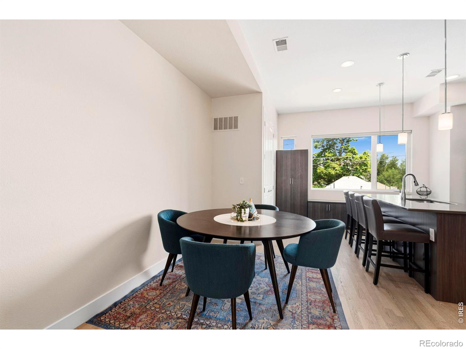MLS Image #4 for 2345  eliot street,denver, Colorado