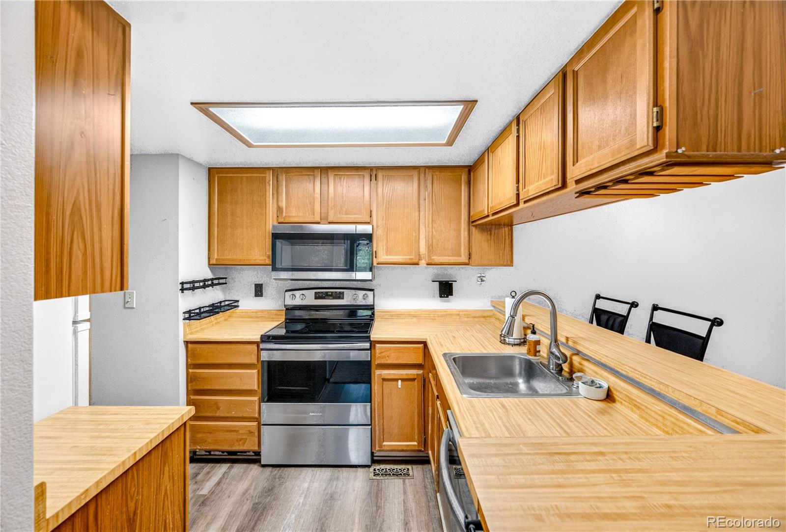 MLS Image #11 for 7820 w 87th drive,arvada, Colorado