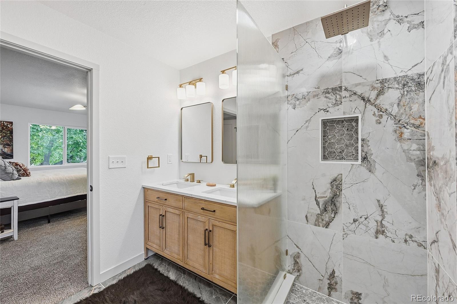 MLS Image #23 for 580 s field court,denver, Colorado