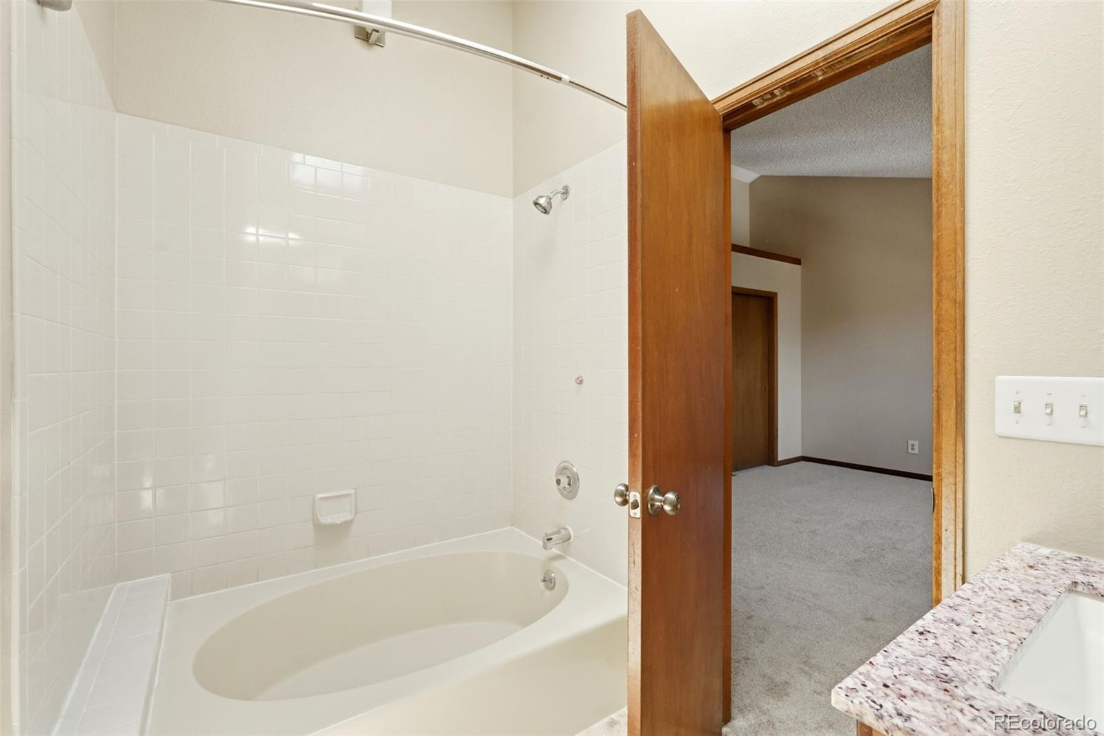 MLS Image #19 for 4228 s granby court,aurora, Colorado