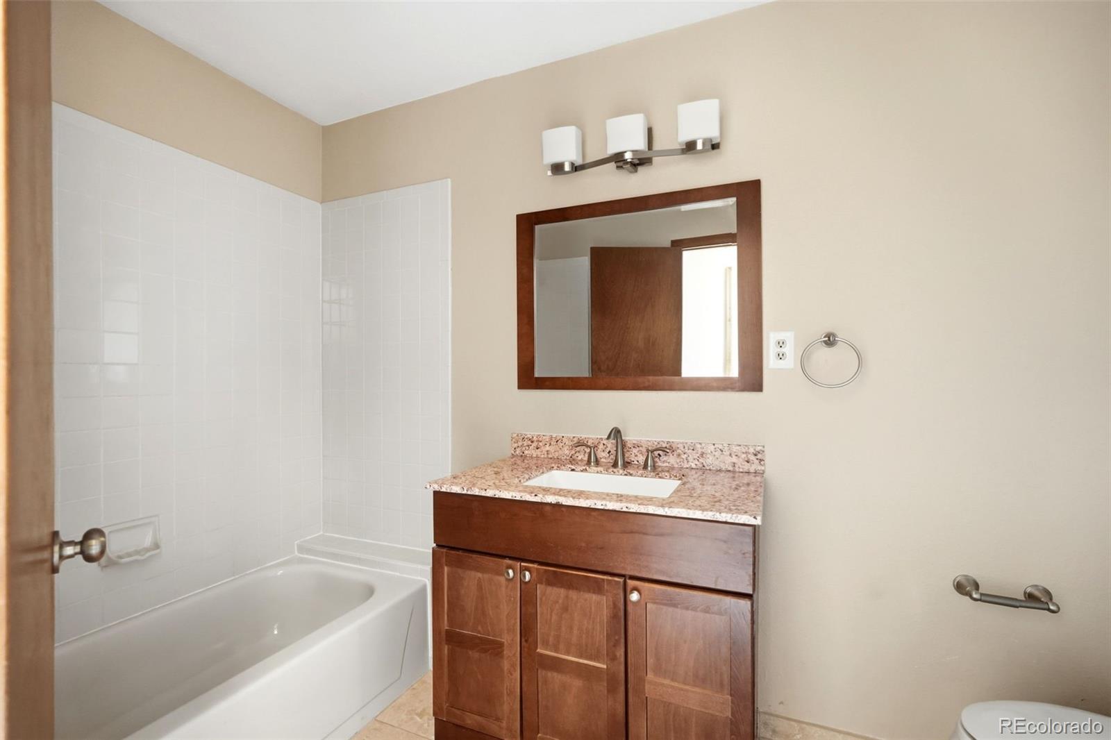 MLS Image #23 for 4228 s granby court,aurora, Colorado