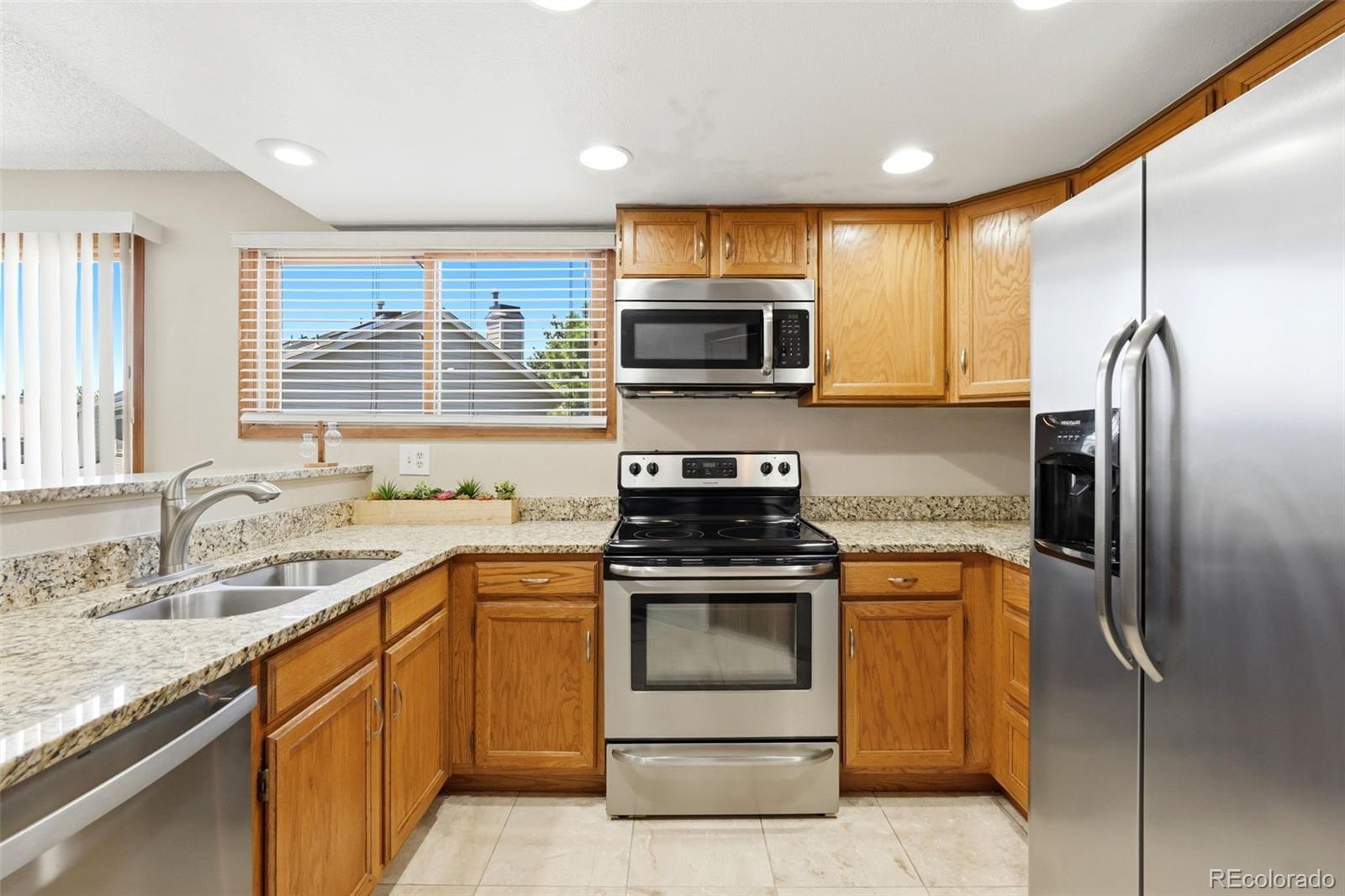 MLS Image #7 for 4228 s granby court,aurora, Colorado