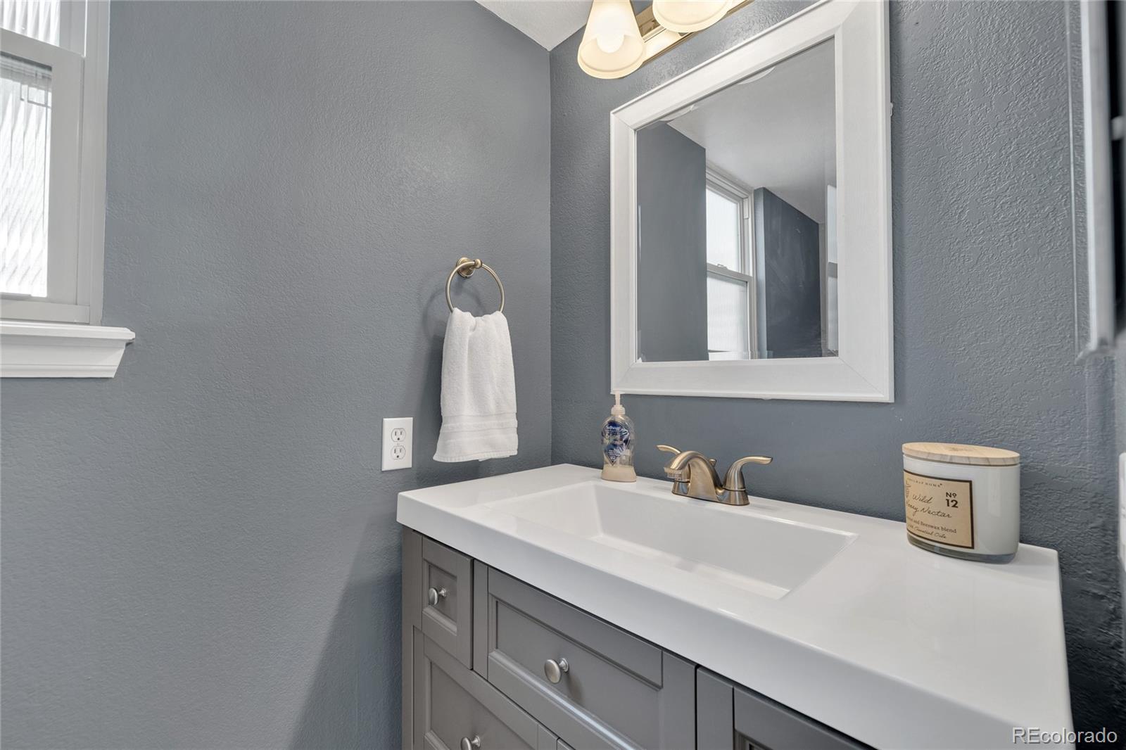 MLS Image #17 for 7531  dawn court,littleton, Colorado