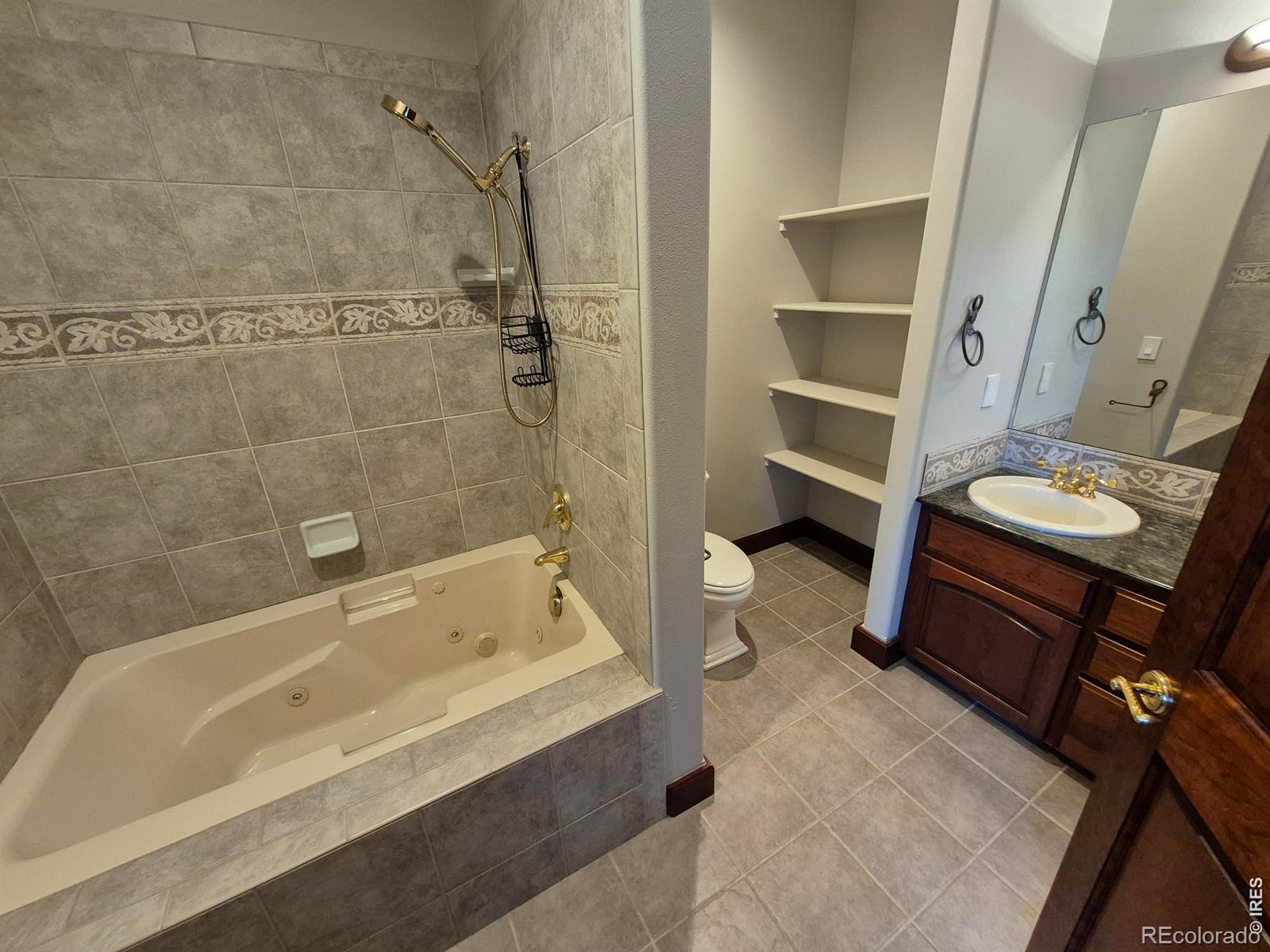 MLS Image #31 for 9240  county road 54 ,milliken, Colorado