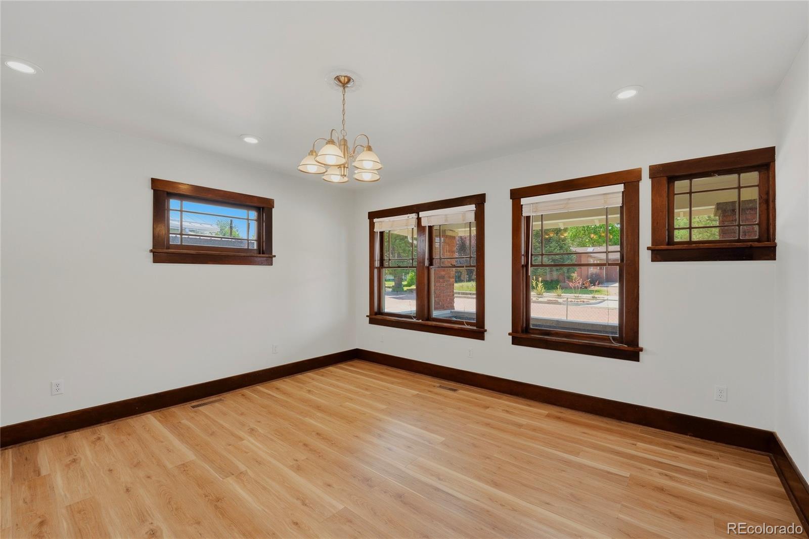 MLS Image #10 for 709 e 2nd ,trinidad, Colorado