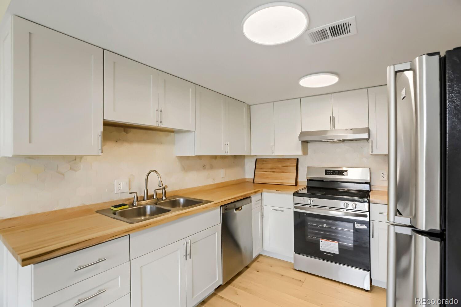 MLS Image #4 for 12506  forest drive,thornton, Colorado