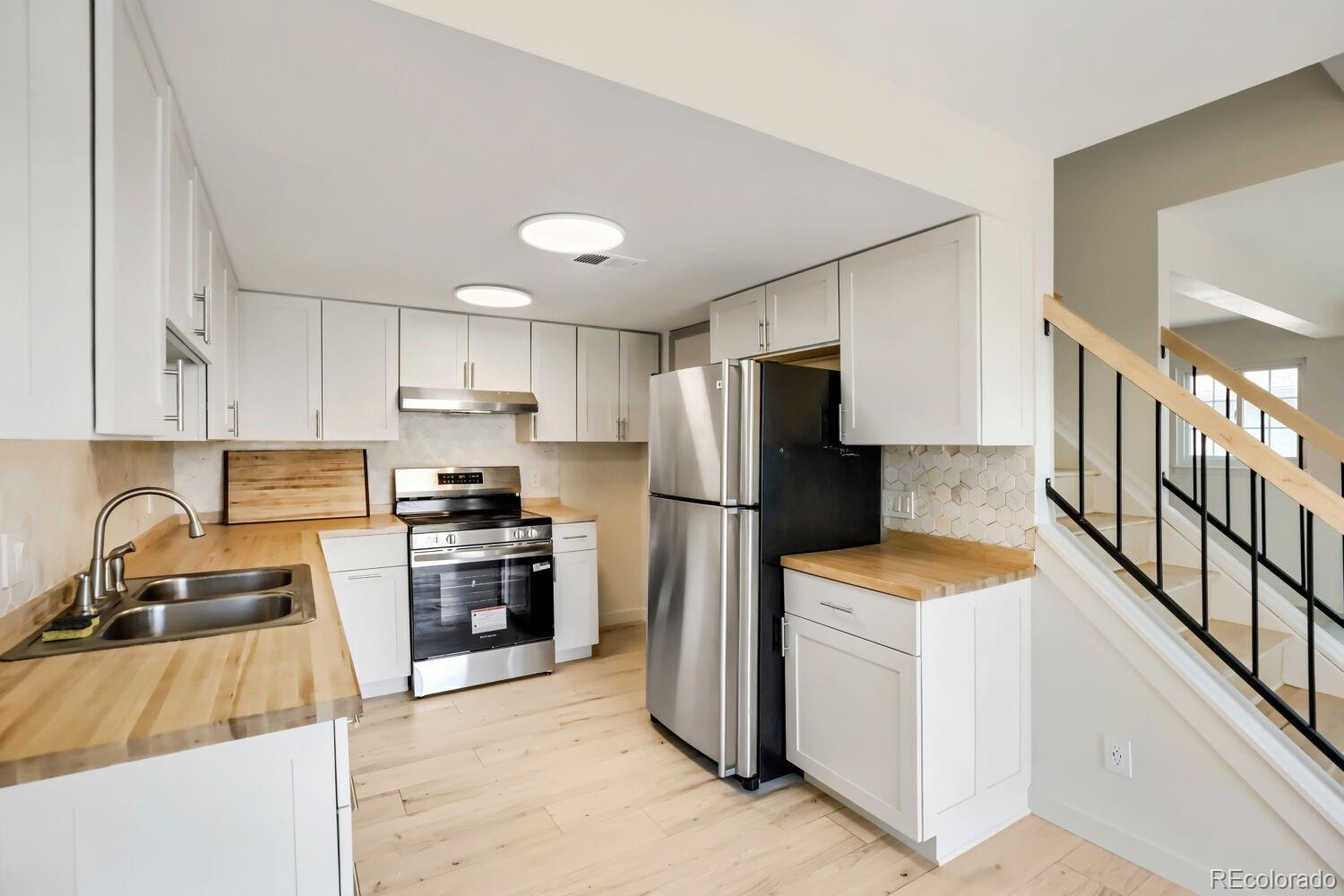 MLS Image #5 for 12506  forest drive,thornton, Colorado