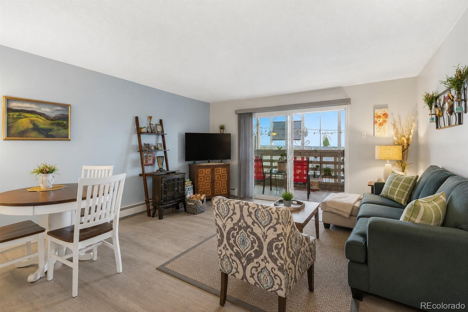 MLS Image #4 for 9335 e center avenue 2b,denver, Colorado