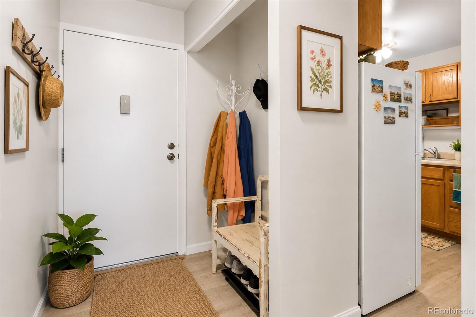 MLS Image #5 for 9335 e center avenue 2b,denver, Colorado