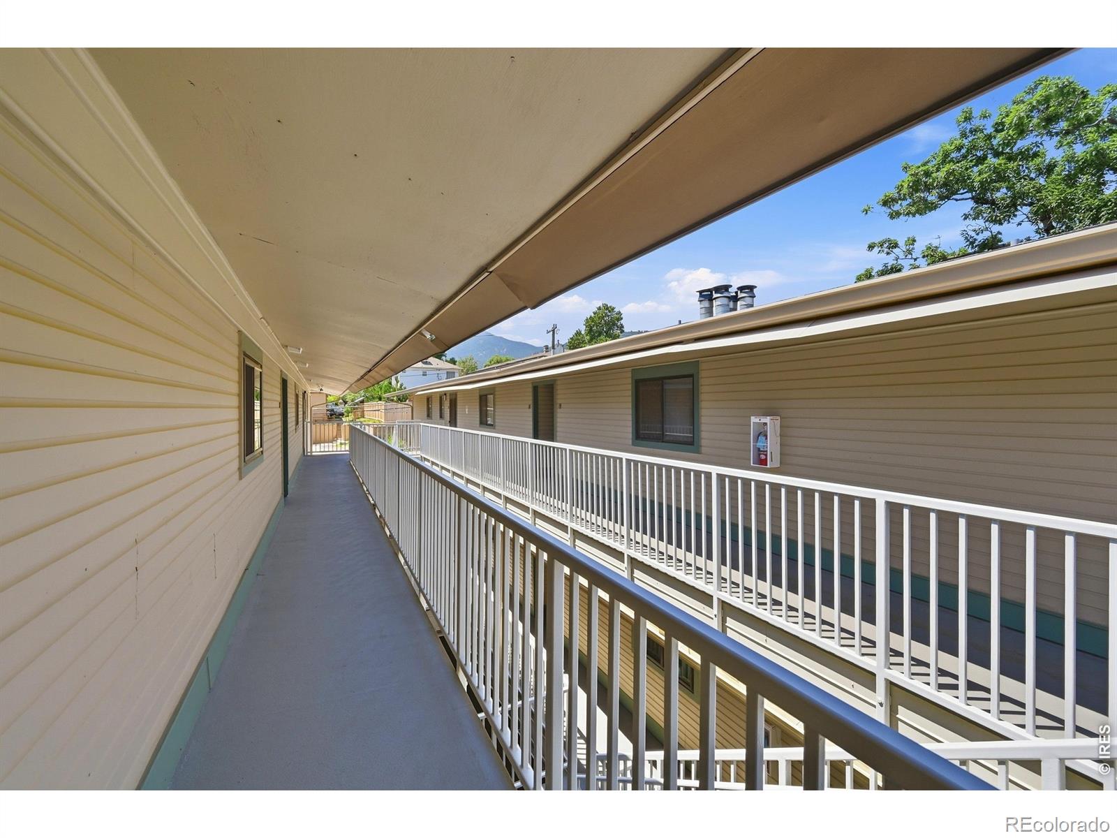 MLS Image #4 for 948  north street,boulder, Colorado