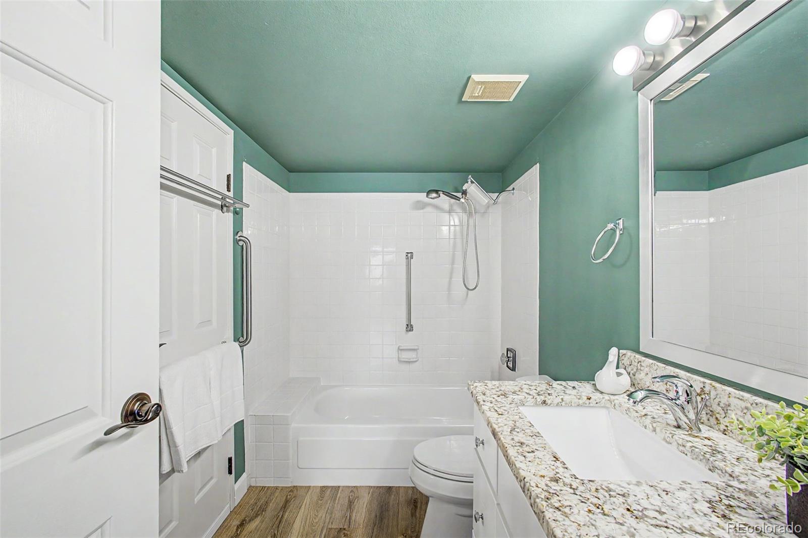 MLS Image #12 for 13961 e marina drive,aurora, Colorado