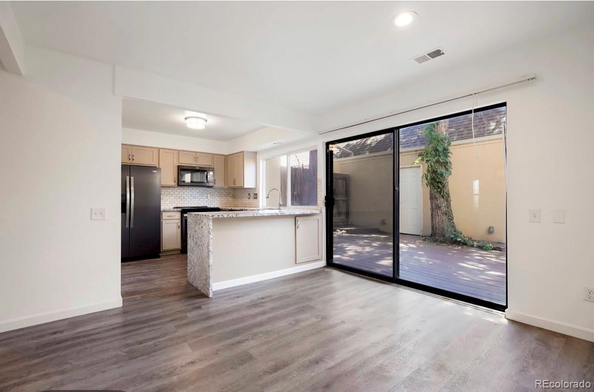 MLS Image #11 for 2836 s vaughn way,aurora, Colorado