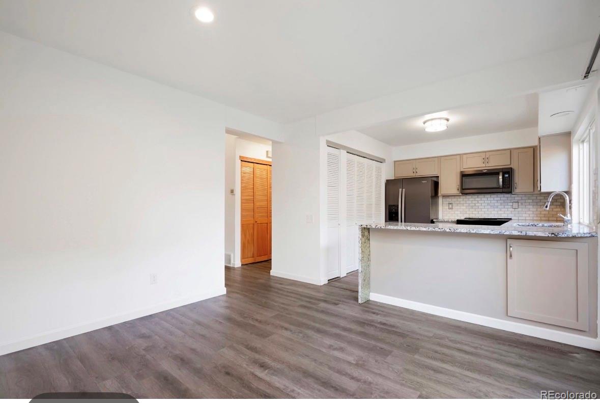 MLS Image #12 for 2836 s vaughn way,aurora, Colorado