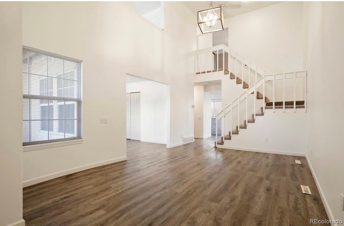 MLS Image #2 for 2836 s vaughn way,aurora, Colorado