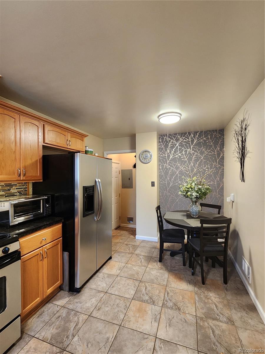 MLS Image #6 for 841  phillips drive,northglenn, Colorado