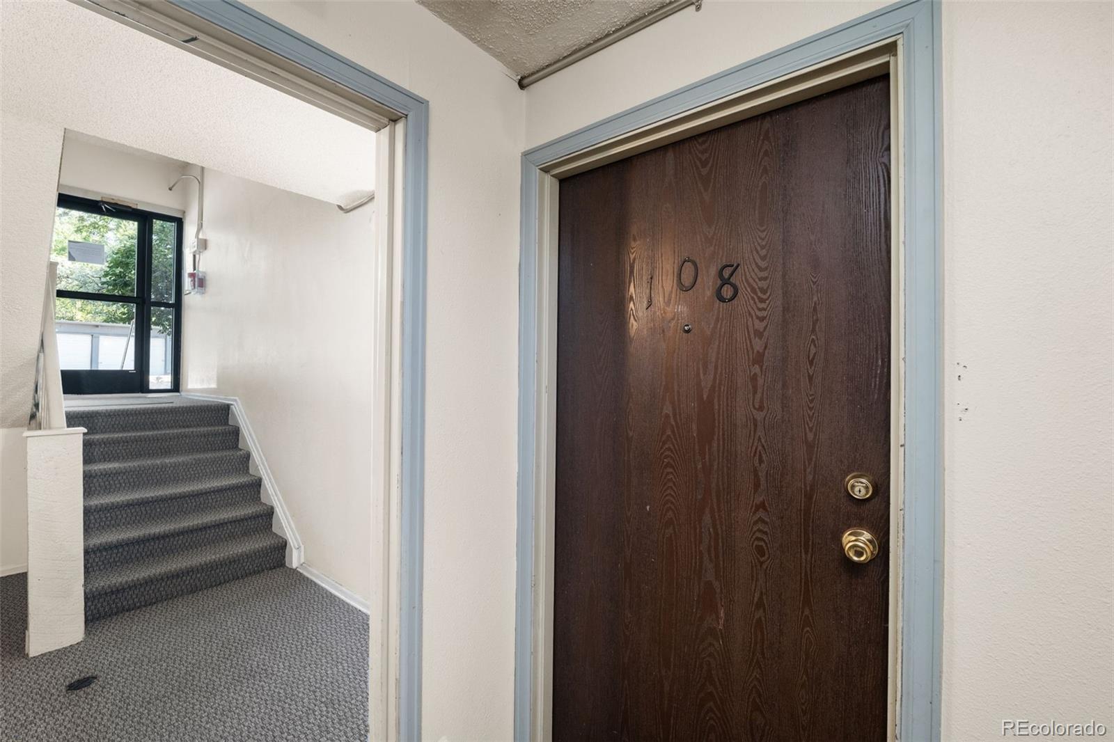 MLS Image #2 for 140 e highline circle 108,centennial, Colorado