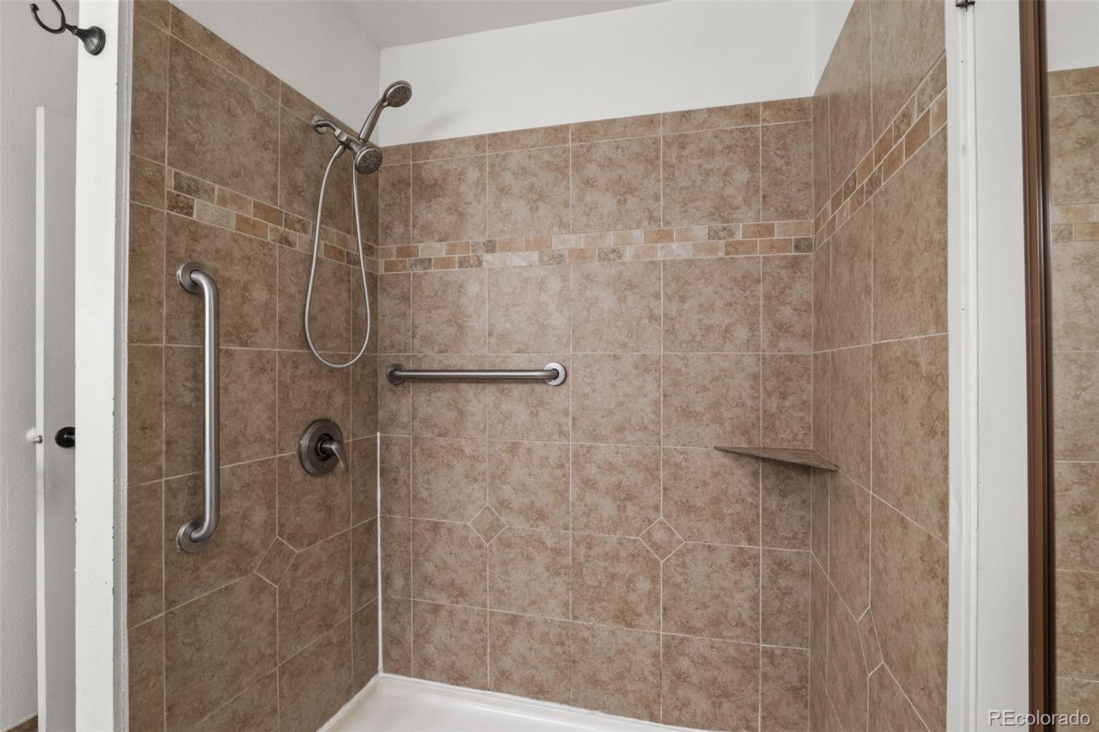 MLS Image #24 for 140 e highline circle 108,centennial, Colorado