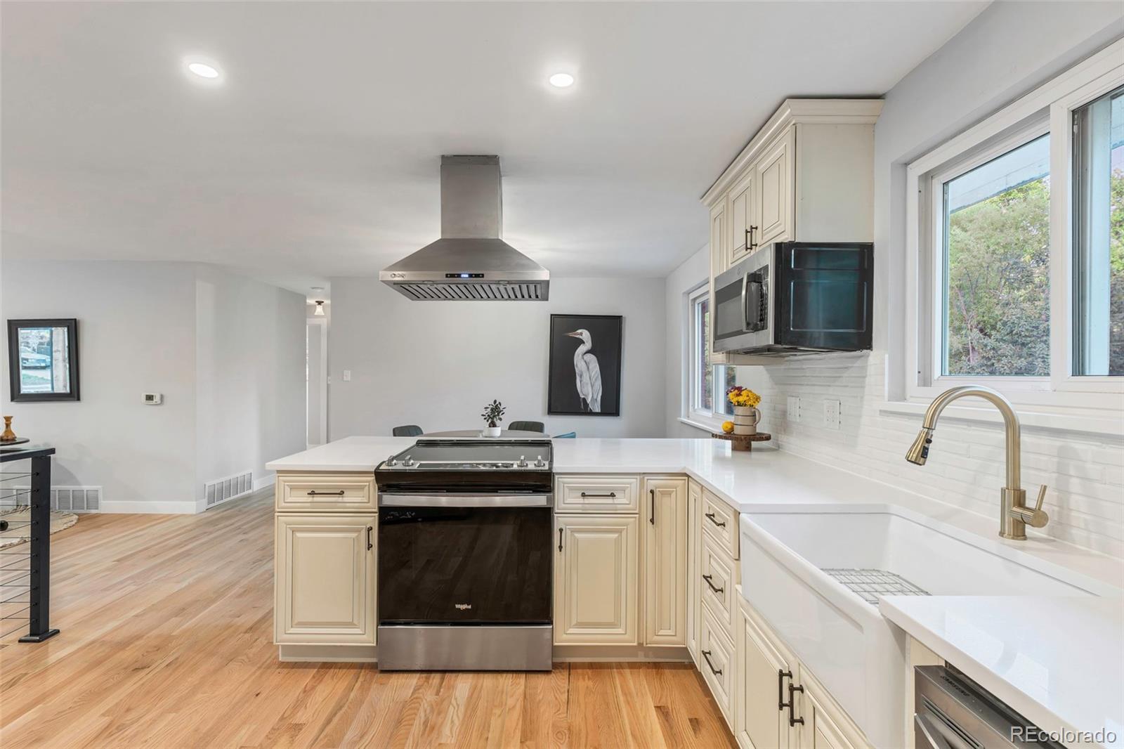 MLS Image #10 for 1256 s dover way,denver, Colorado