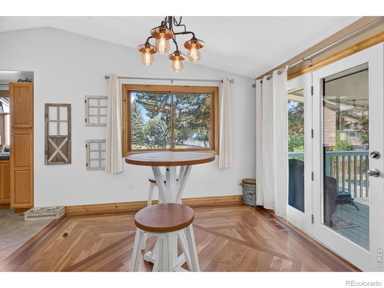 MLS Image #17 for 4608  mountain view court,loveland, Colorado