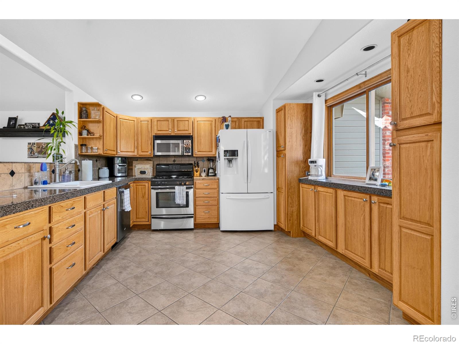 MLS Image #23 for 4608  mountain view court,loveland, Colorado