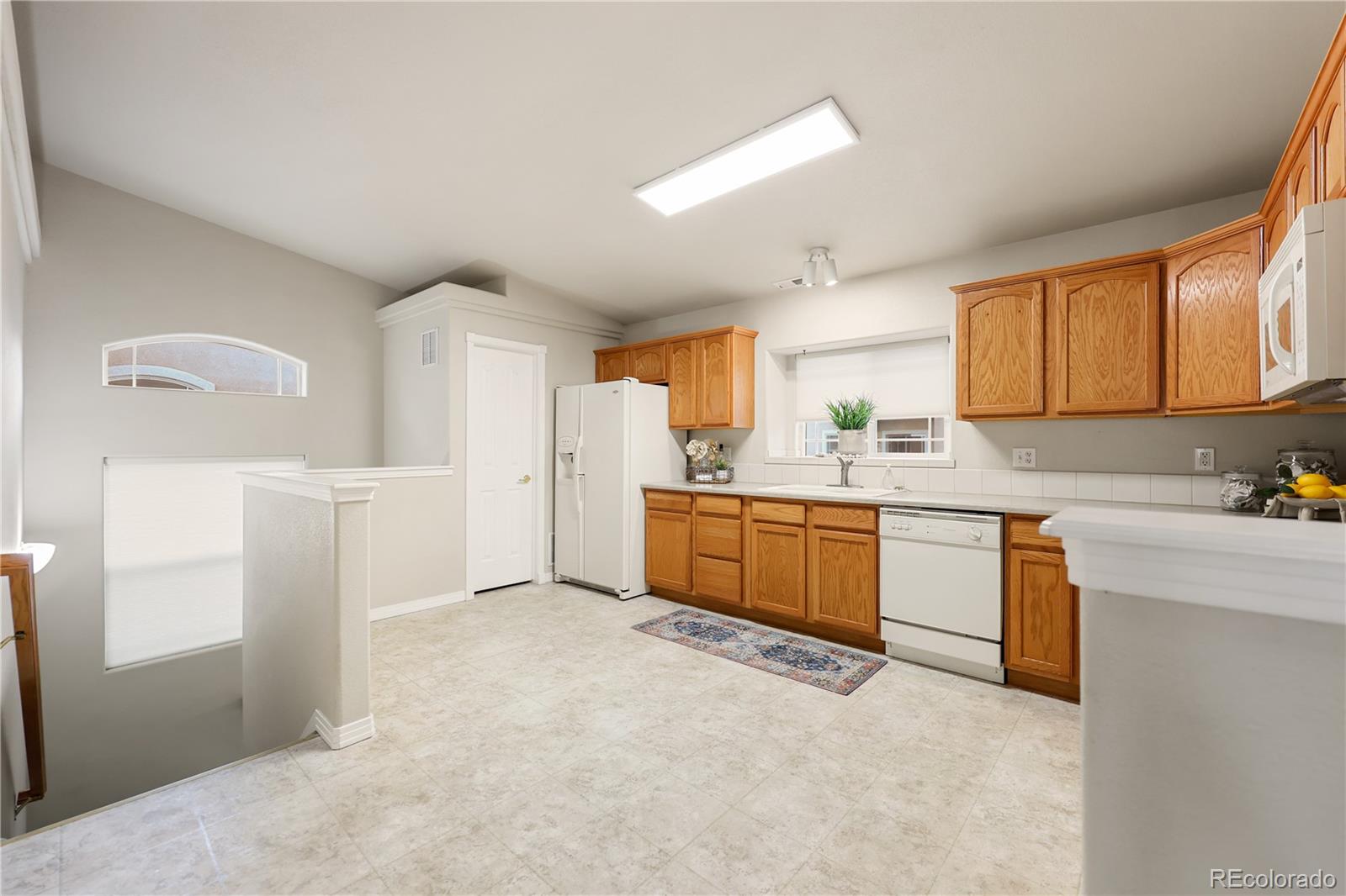MLS Image #2 for 1479  madison ridge heights,colorado springs, Colorado