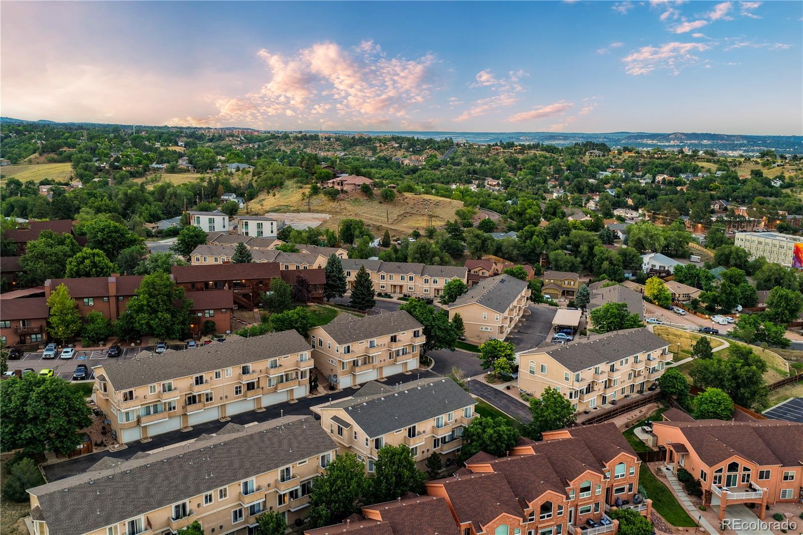 MLS Image #20 for 1479  madison ridge heights,colorado springs, Colorado