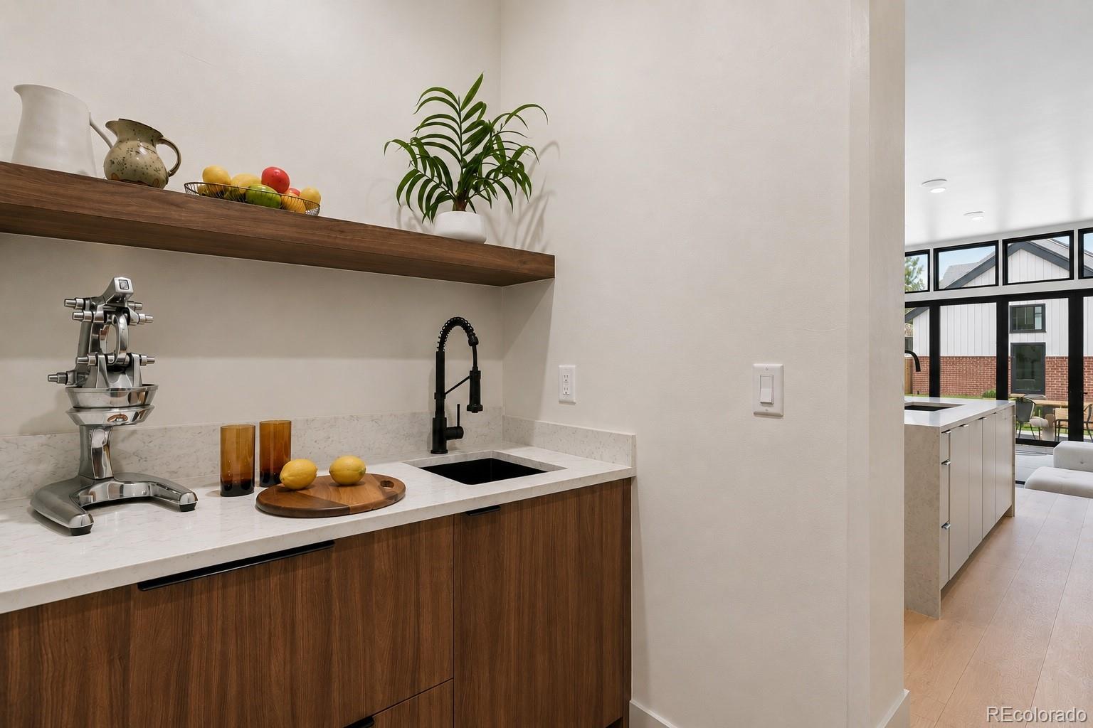 MLS Image #11 for 2828  vallejo street,denver, Colorado