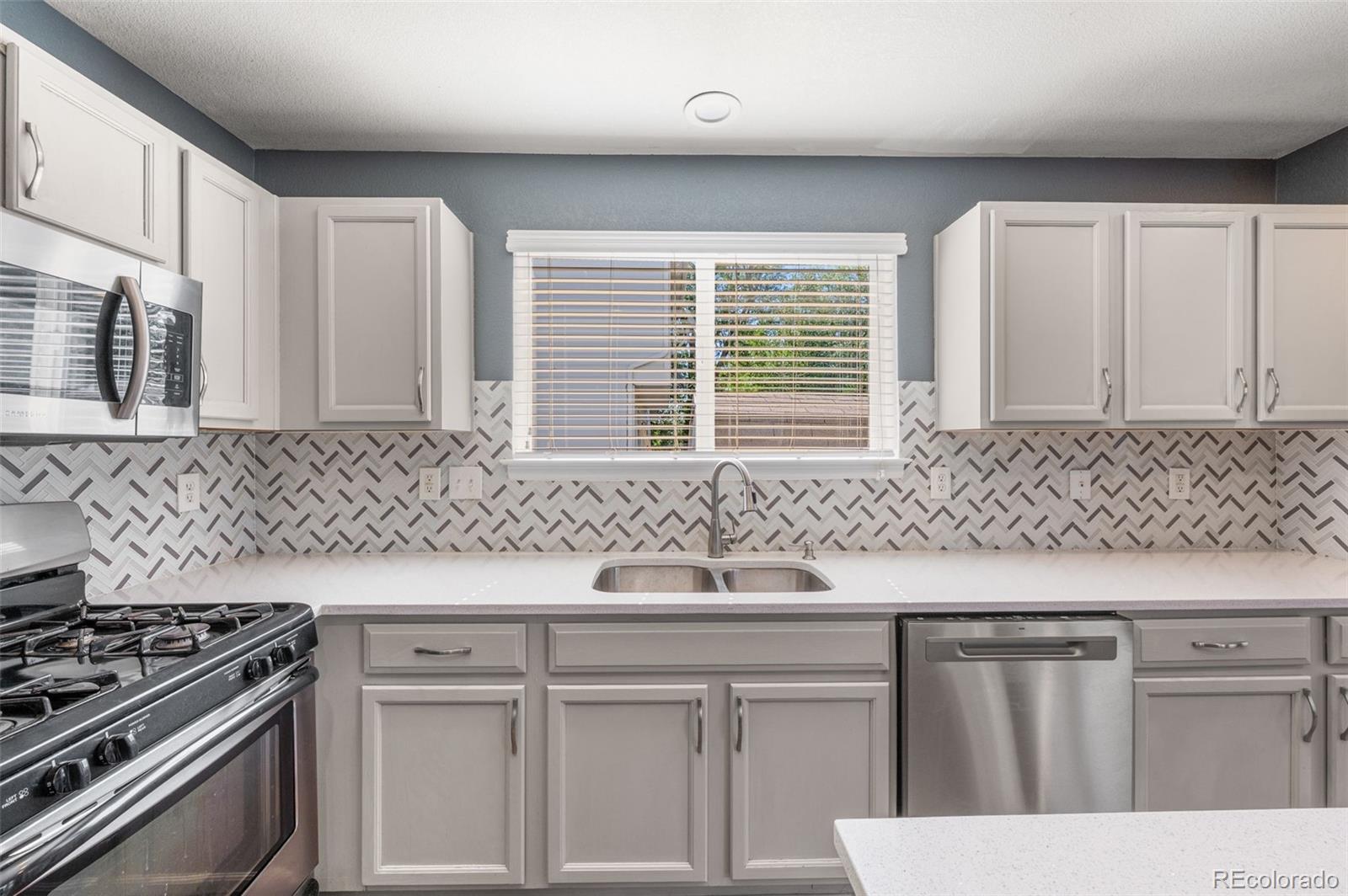 MLS Image #10 for 3682 e 92nd place,thornton, Colorado