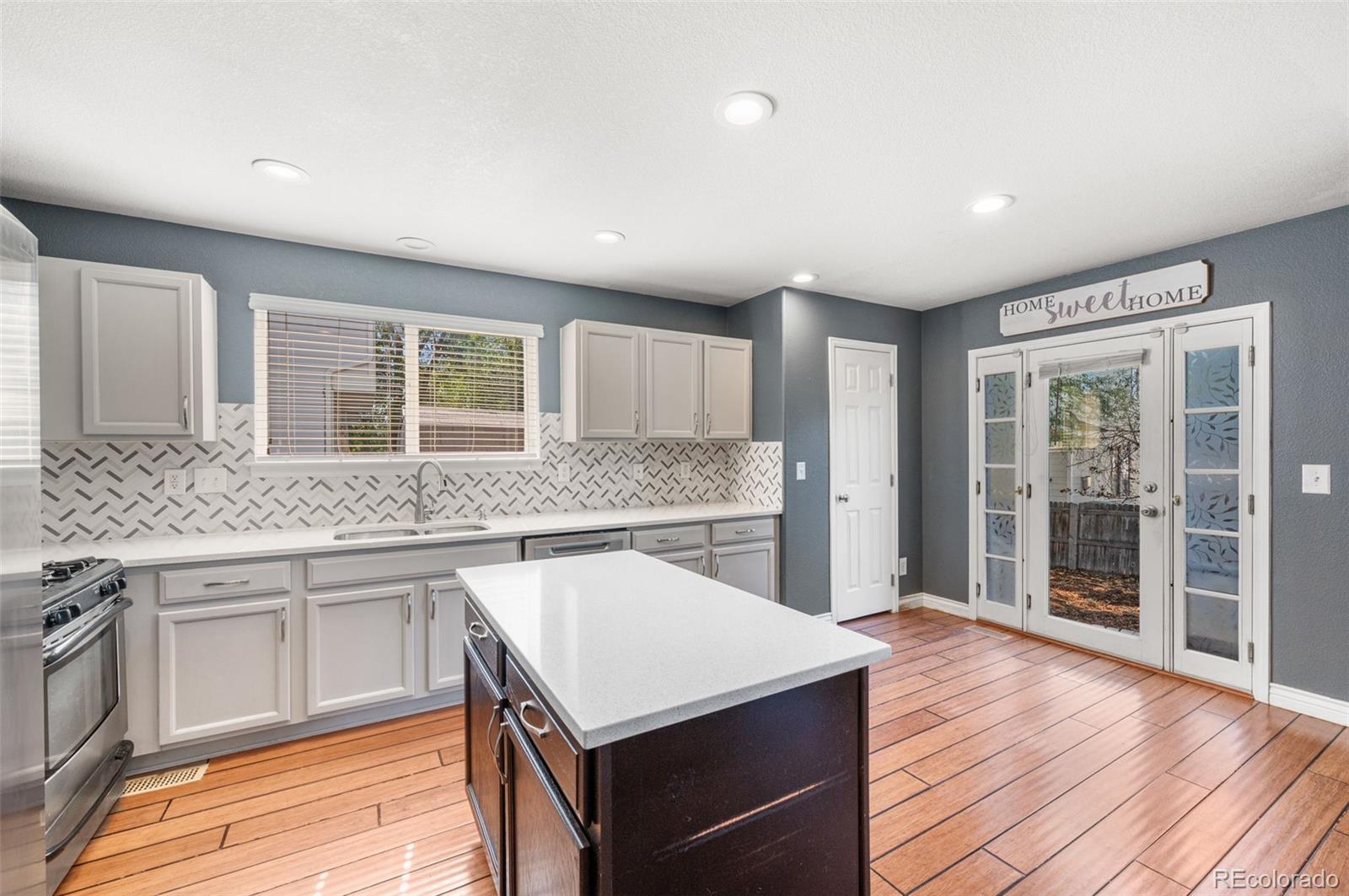 MLS Image #14 for 3682 e 92nd place,thornton, Colorado