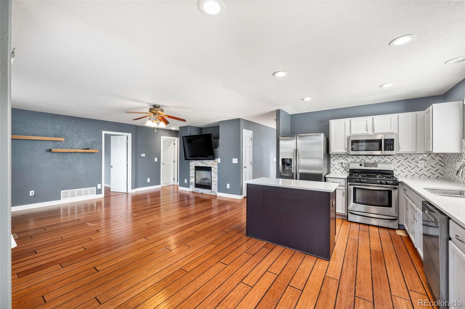 MLS Image #15 for 3682 e 92nd place,thornton, Colorado