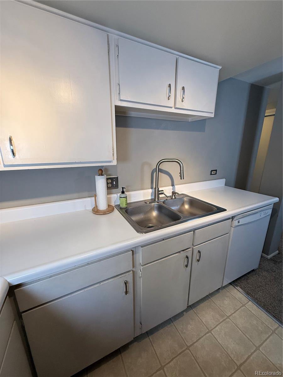 MLS Image #7 for 352 s lafayette ,denver, Colorado
