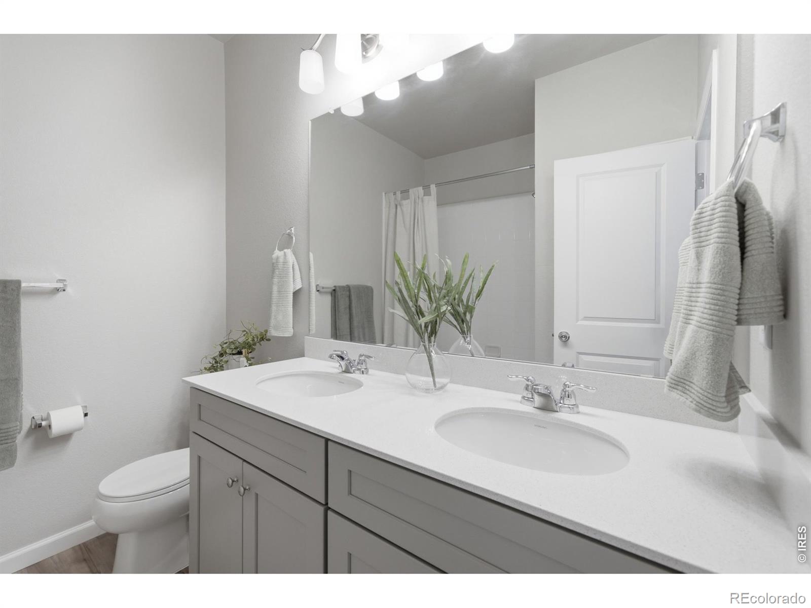 MLS Image #9 for 320  elbert street,johnstown, Colorado