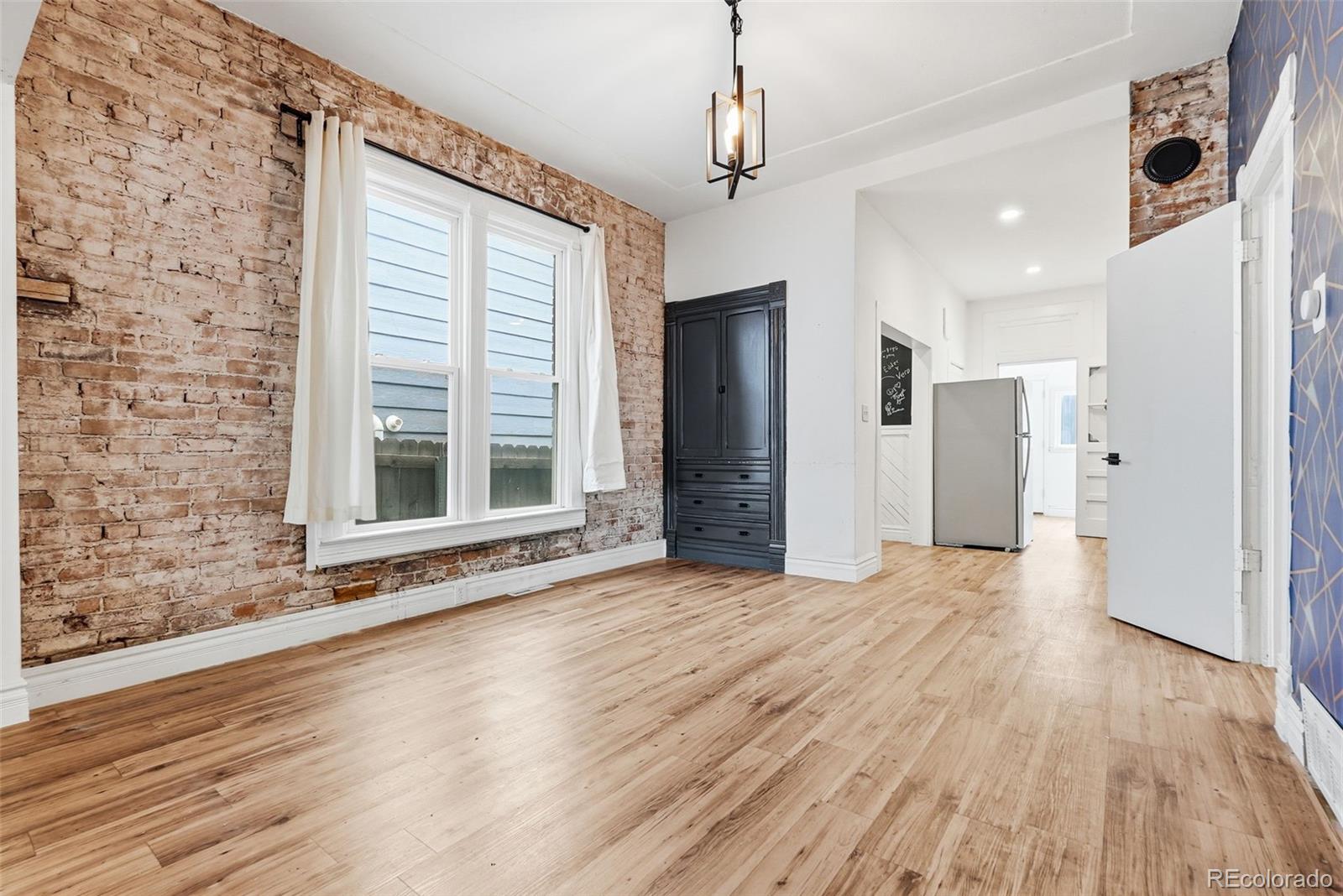 MLS Image #10 for 3251  lawrence street,denver, Colorado