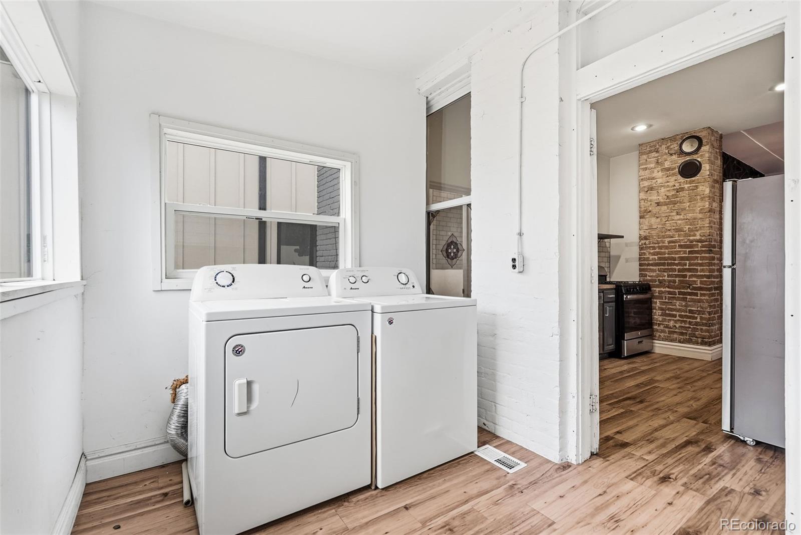 MLS Image #18 for 3251  lawrence street,denver, Colorado