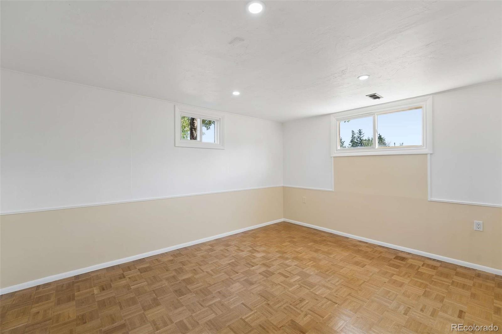 MLS Image #36 for 959 s swadley street,denver, Colorado