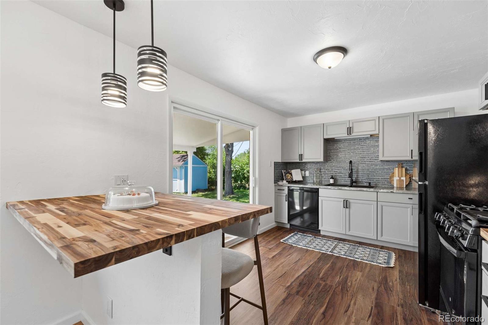 MLS Image #9 for 959 s swadley street,denver, Colorado