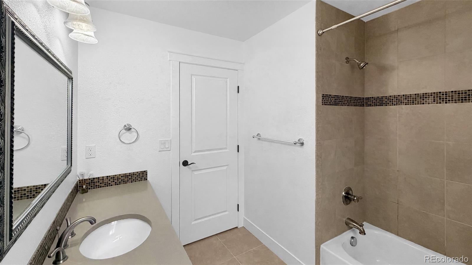 MLS Image #19 for 19290 e evans place,aurora, Colorado