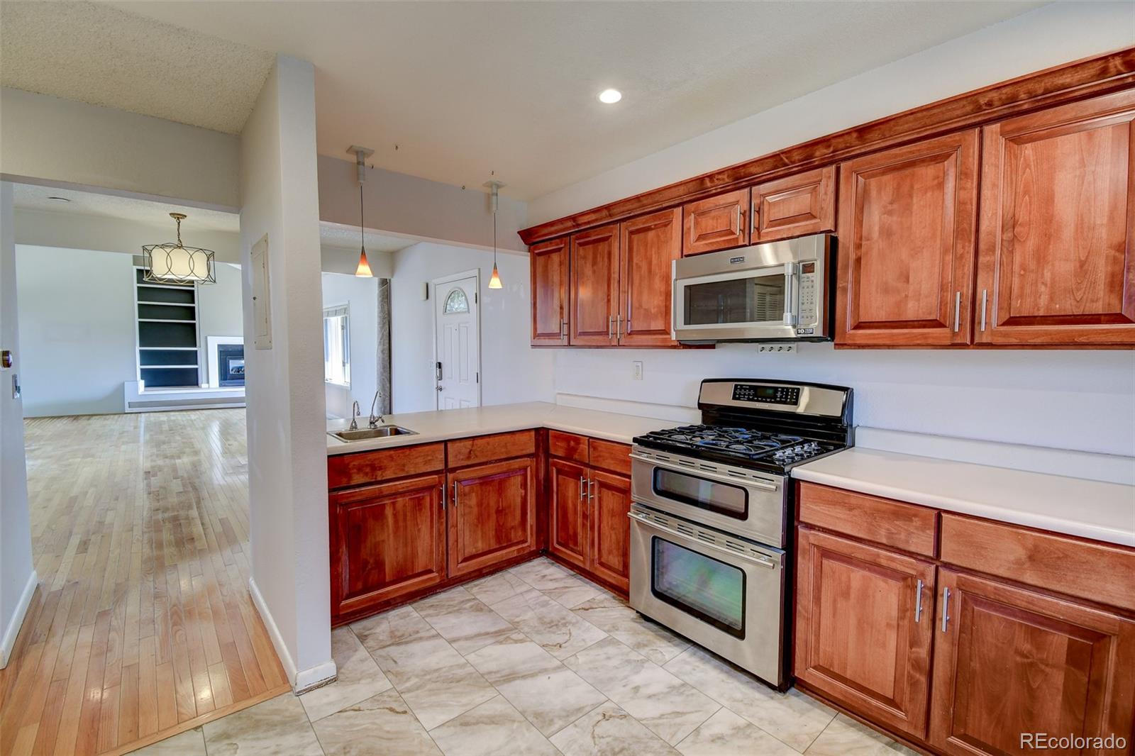 MLS Image #6 for 7857 s university way ,centennial, Colorado