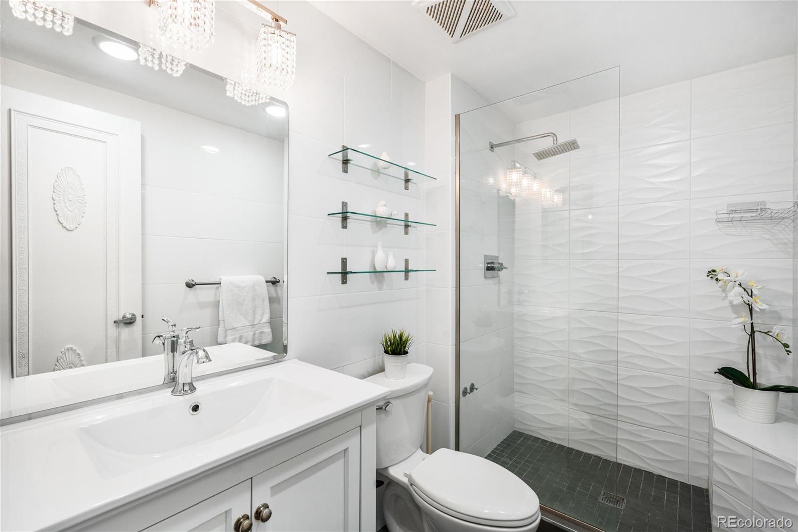 MLS Image #14 for 7877 e mississippi avenue 1108,denver, Colorado